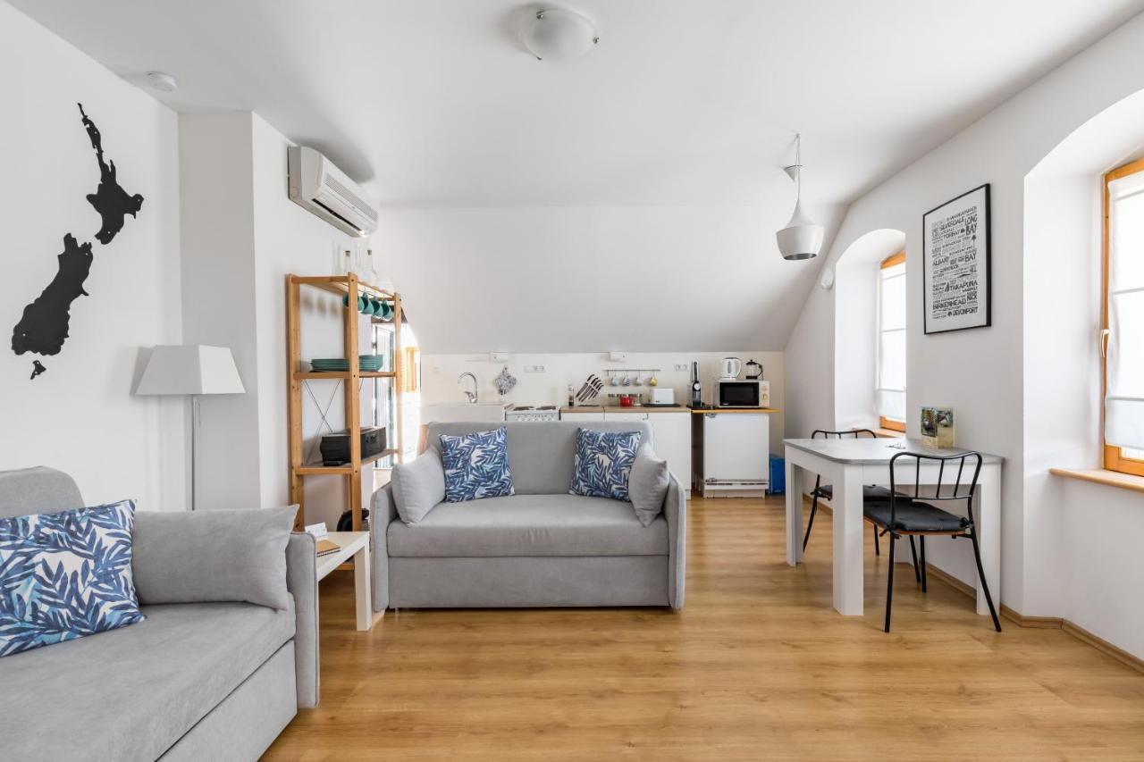 Waterview Apartments Mimice Bagian luar foto