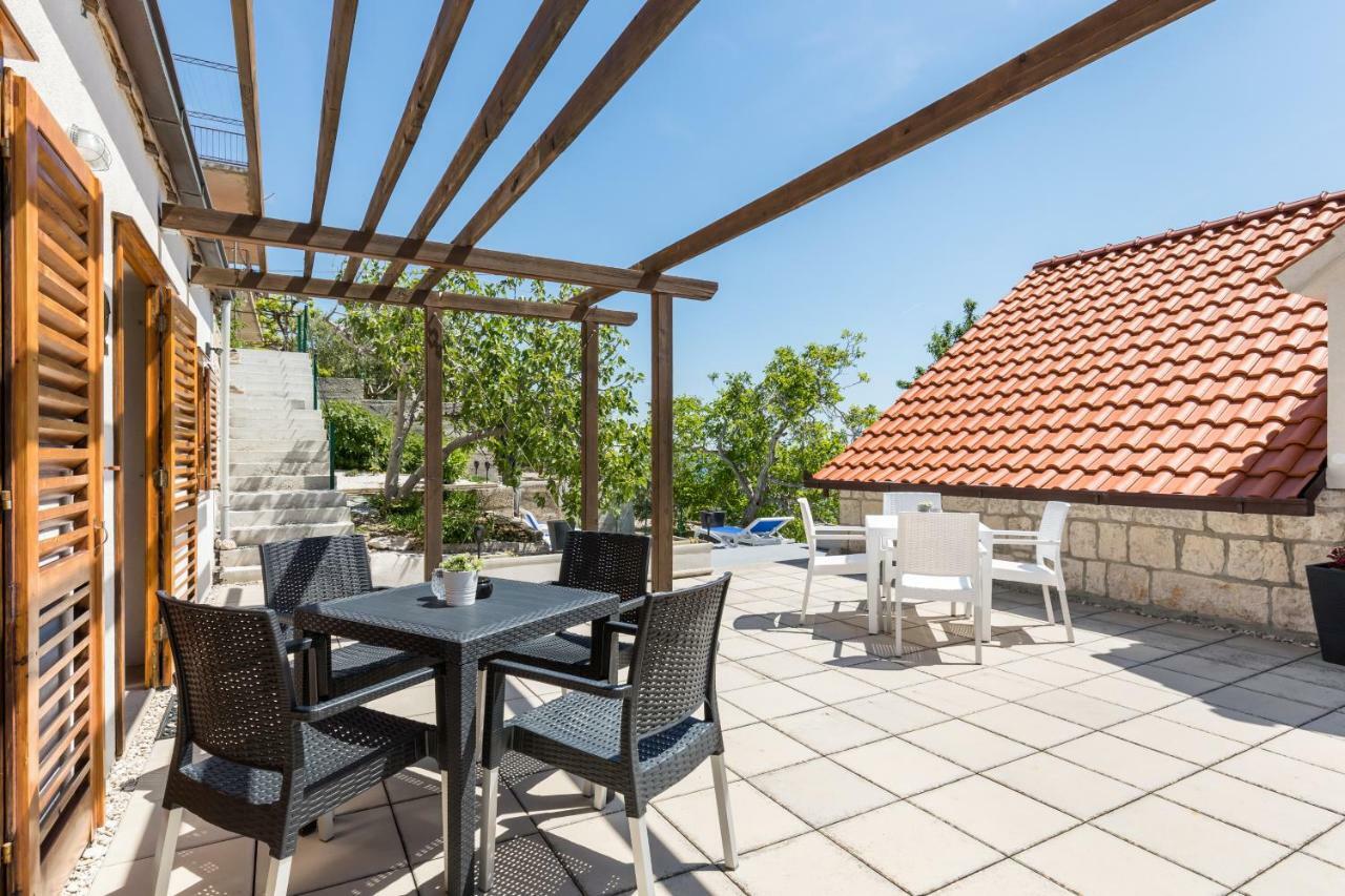 Waterview Apartments Mimice Bagian luar foto